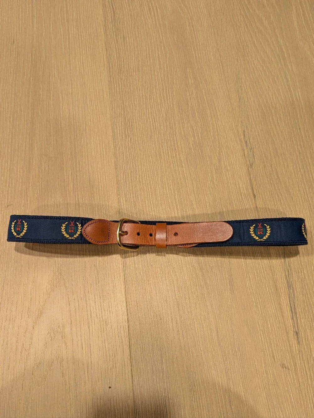 Navy Embroidered Golf Themed Belt with Tan Leather Accents Size S?